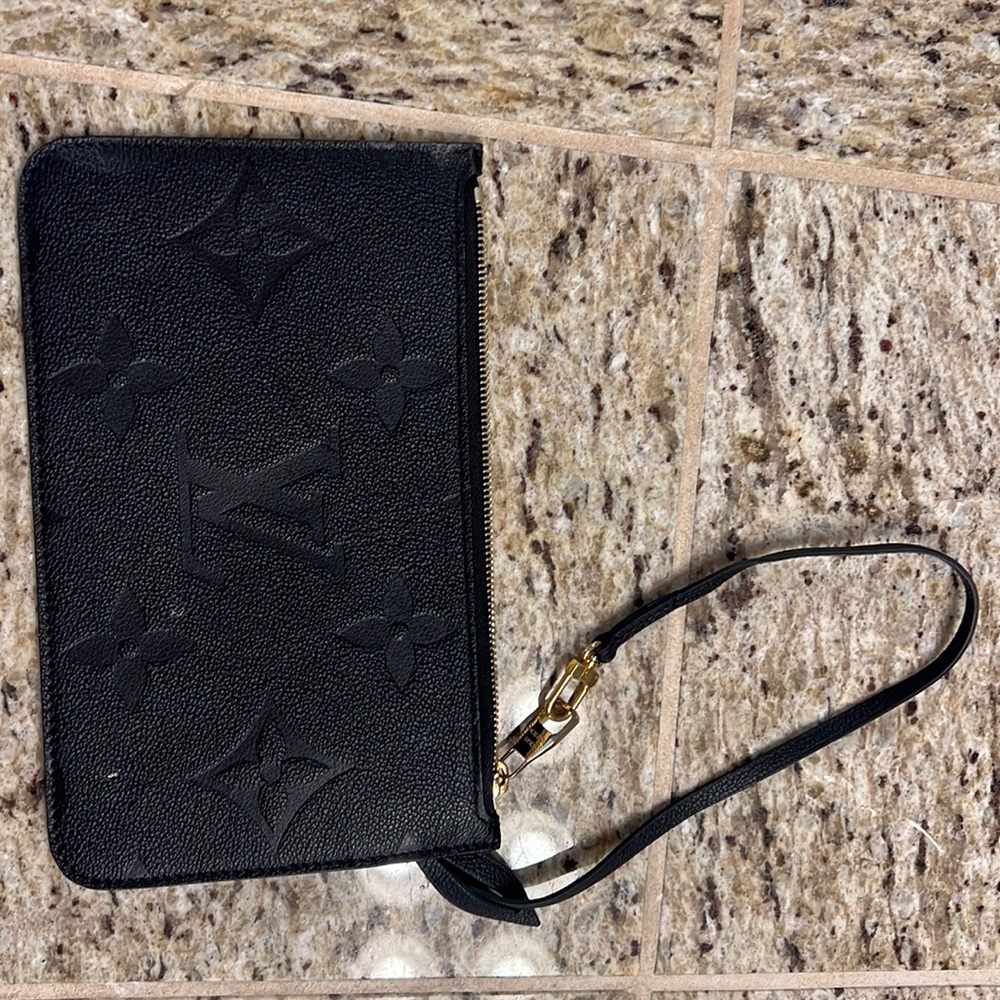 Louis Vuitton neverfull pouch black louis vuitton monogram empreinte leather